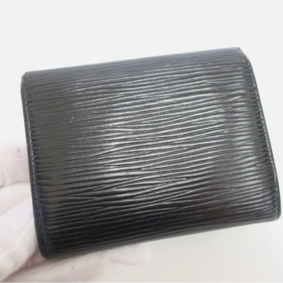 Authentic Louis Vuitton Black Epi Coin Purse Card Case EUC - Picture 3 of 13
